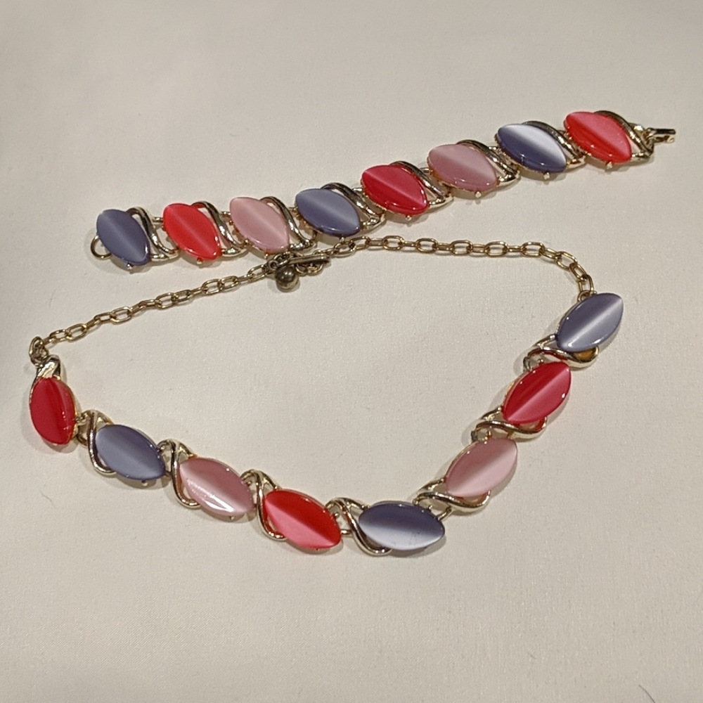 Vintage Pink Thermoset Choker and Bracelet Set